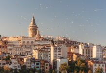 Best Time to Visit Istanbul: Month-by-Month Weather and Crowds Guide Best Time to Visit Istanbul: Month-by-Month Weathe - Istanbul Guidebook