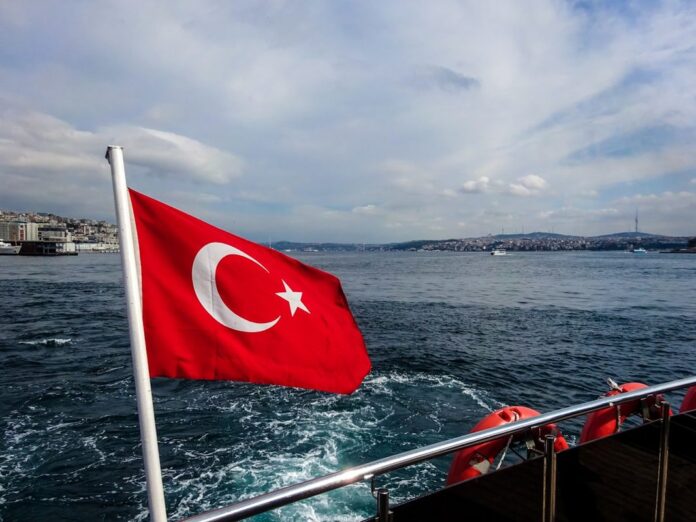 istanbul-guidebook-308 Best Bosphorus Cruise Options: Which One Is Wort