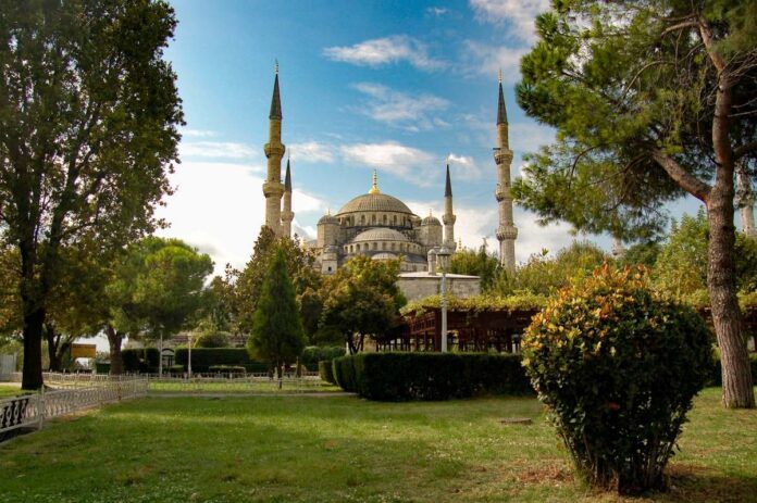 istanbul-guidebook-324 Sultanahmet Guide: The Historic Heart of Istanbu