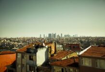 What It’s Really Like Moving to Istanbul as an Expat What It's Really Like Moving to Istanbul as an E