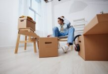 Things I Wish I Knew Before Moving to Istanbul as an Expat Expat moving into a new apartment in Istanbul
